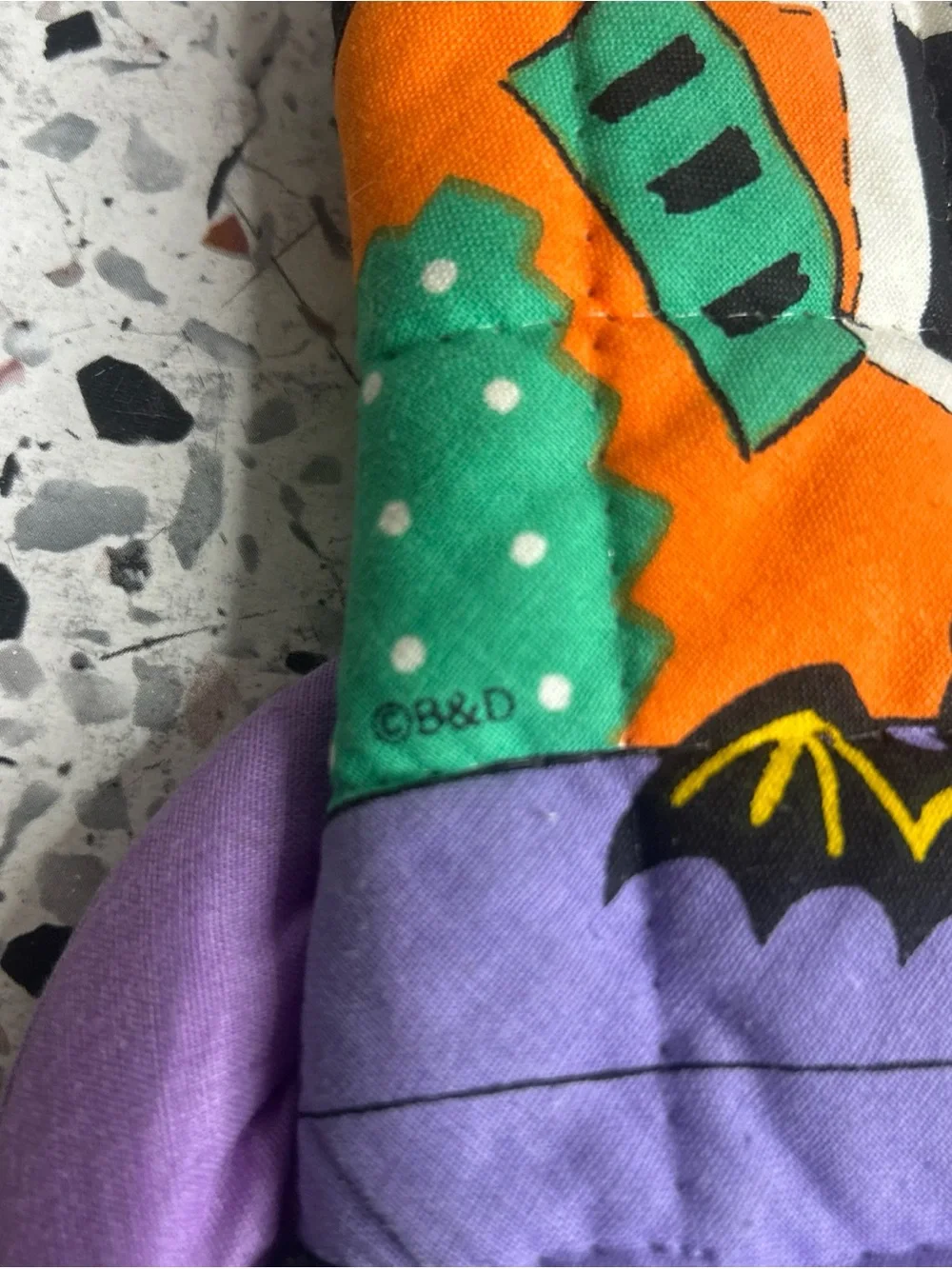 Vintage B&D Halloween Quilted Cotton Oven Mitt pot holder Ghost Black Cat boo
